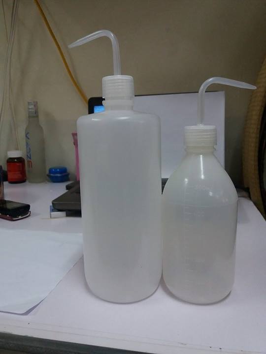 Bình tia nhựa trắng 500ml