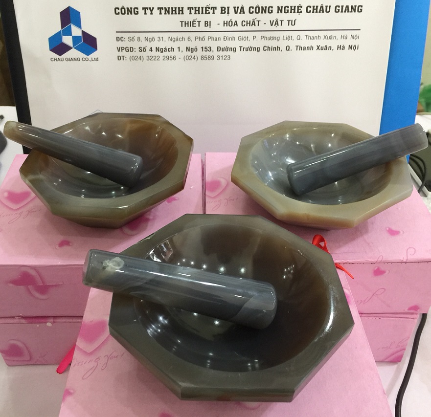 Cối chầy mã não fi 9cm