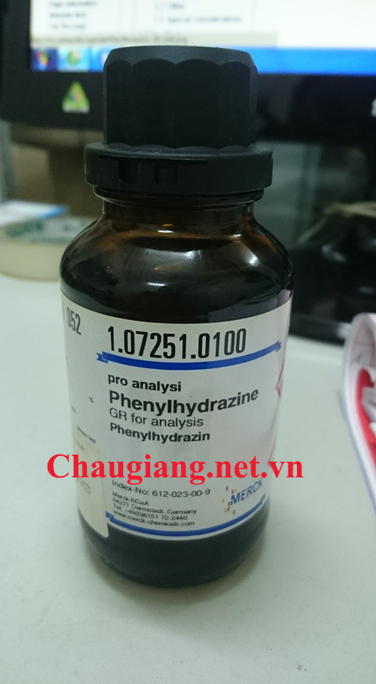 Phenylhydrazine