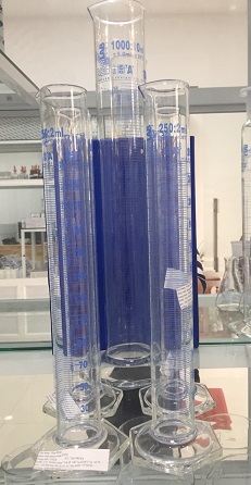 Ống đong thủy tinh